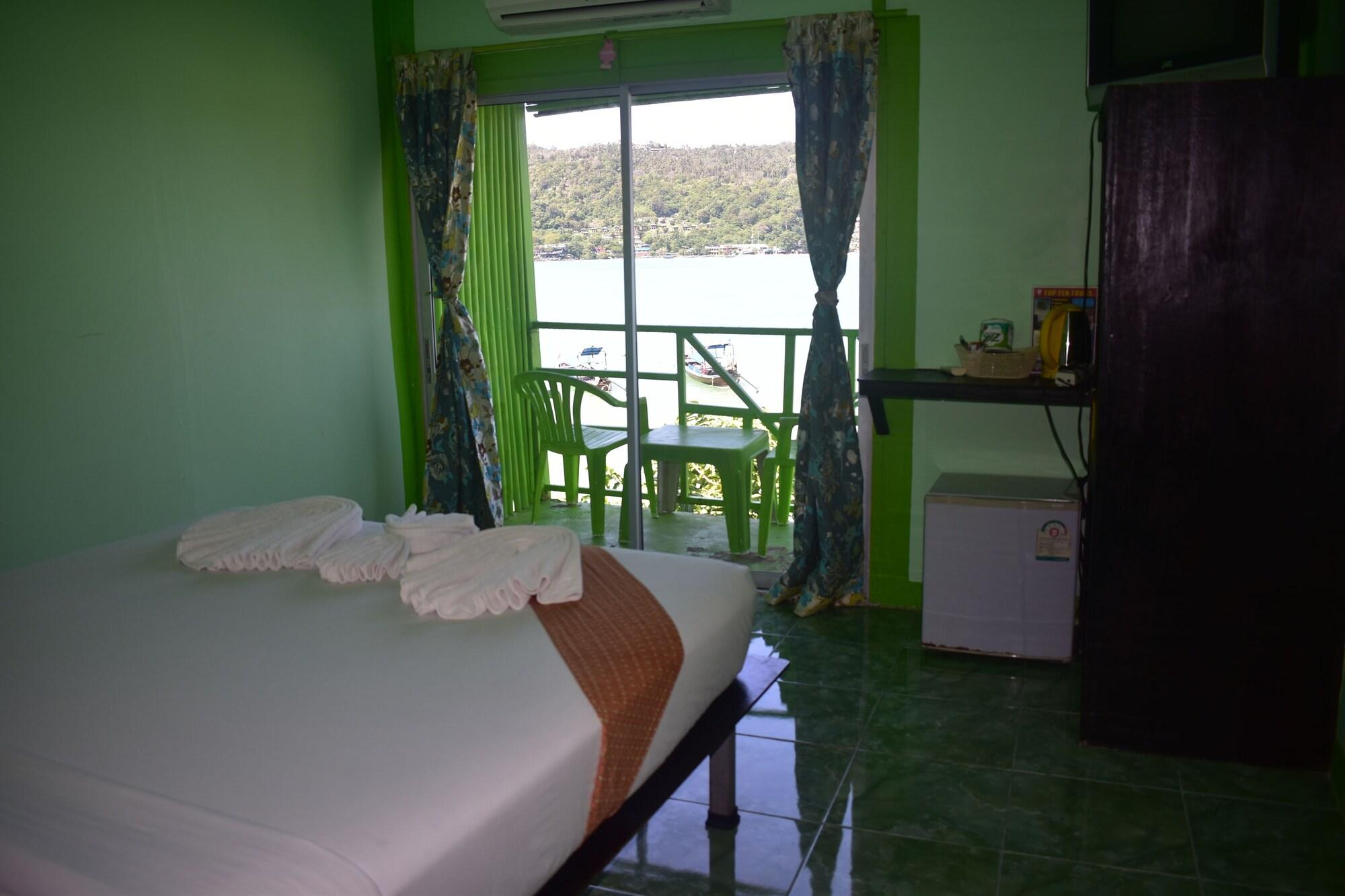 Phi Phi Beach Front Resort Luaran gambar