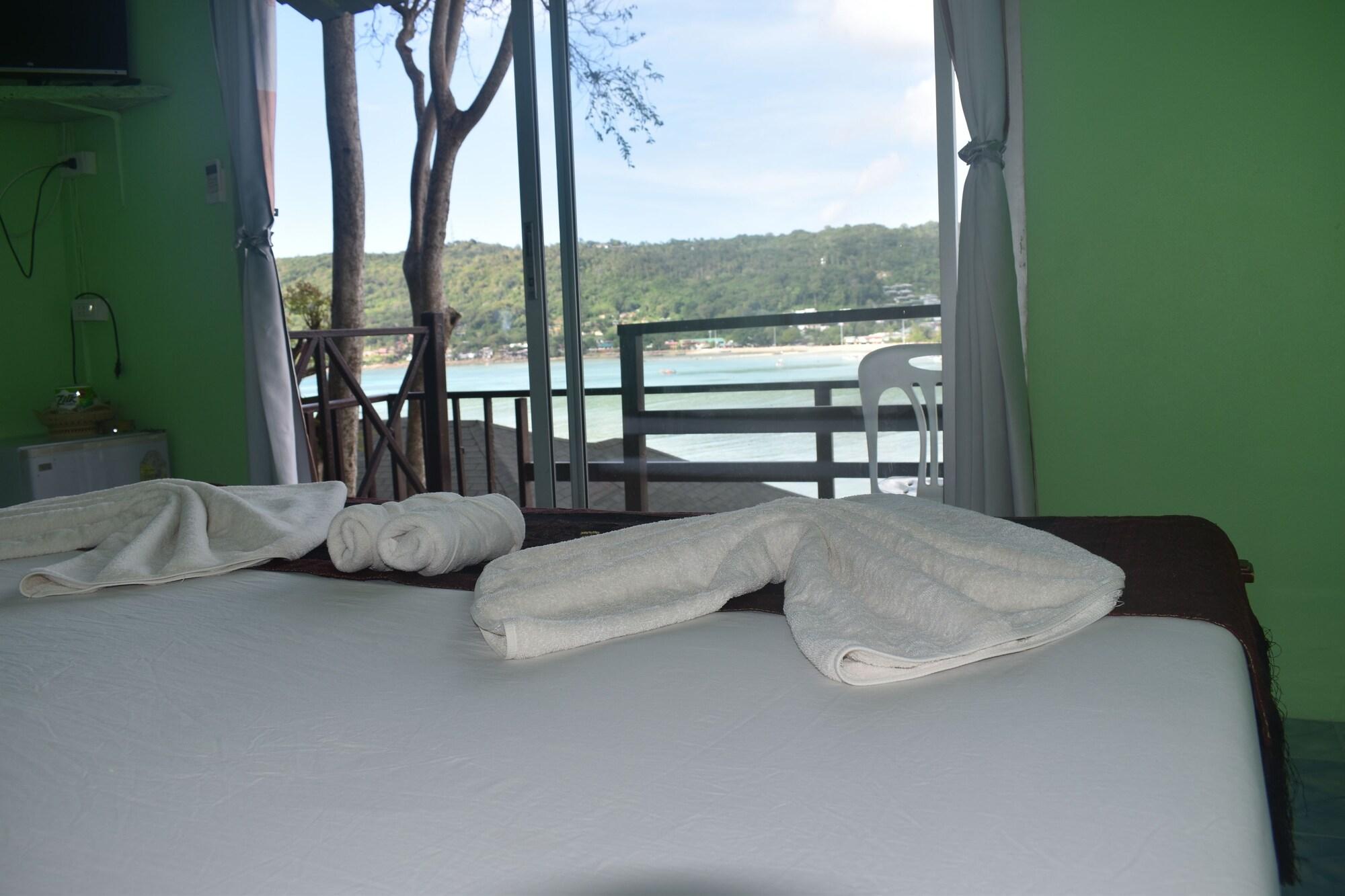 Phi Phi Beach Front Resort Luaran gambar