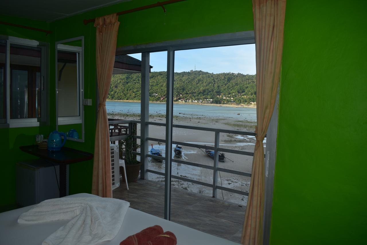 Phi Phi Beach Front Resort Luaran gambar