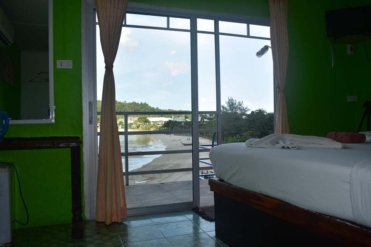 Phi Phi Beach Front Resort Luaran gambar